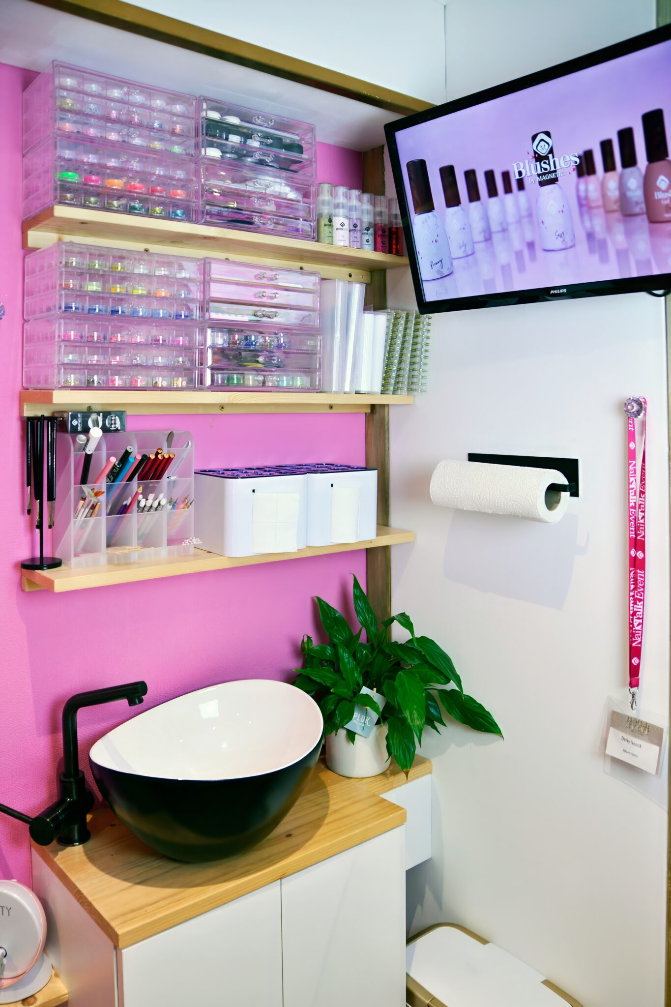 island_nails_studio_jpg_(26)_-denoise[1]